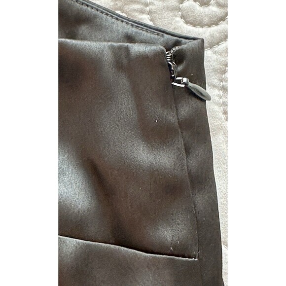 Michael Kors Black Satin One Arm LS Lined Top Zips on Side Button Cuff Size 4 - Picture 5 of 6